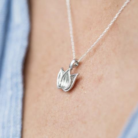 Lotus Necklace
