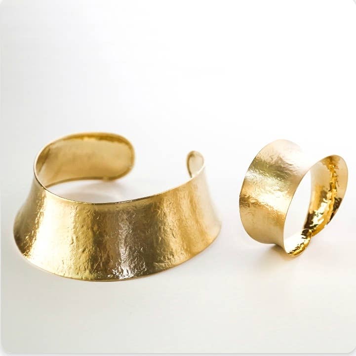 Brass satin textured bold Curve Collar Necklace